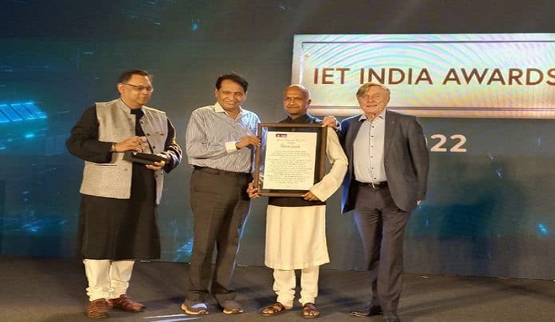 Bharat Goenka, Vice Chairperson of Tally Solutions gets lifetime achievement award by IET, India
