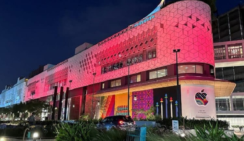 Apple to launch its first retail store in India